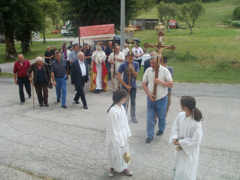 Tijelovo - Procesija na Vratniku 2014.