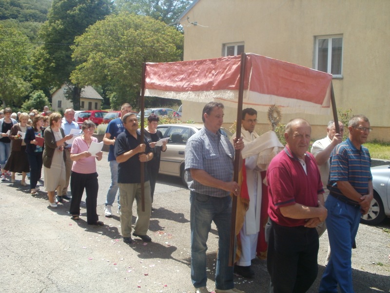 Tijelovo - Procesija na Vratniku 2014.