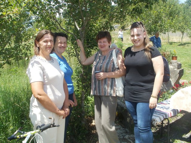 Slavlje podizanja i blagoslova Križa u Hrvatskom Polju