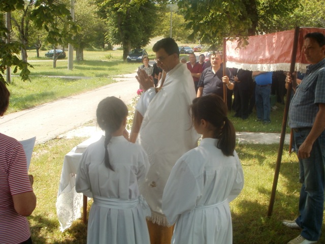 Tijelovo - Procesija na Vratniku 2014.