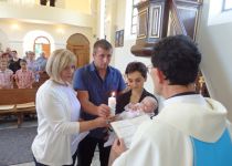 Nova radost u Brlogu - krštena Antonija Dea