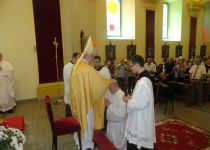 Ivica Tolla zaređen za svećenika