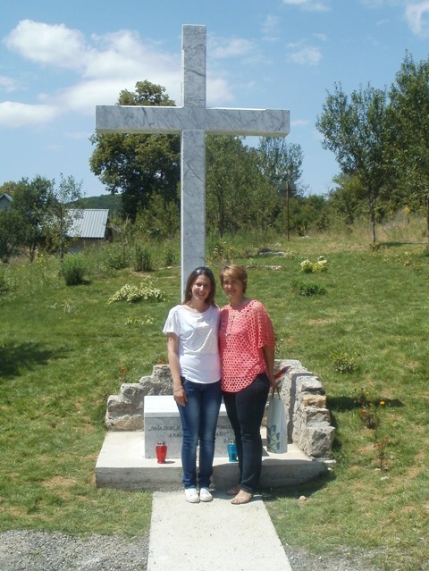 Slavlje podizanja i blagoslova Križa u Hrvatskom Polju