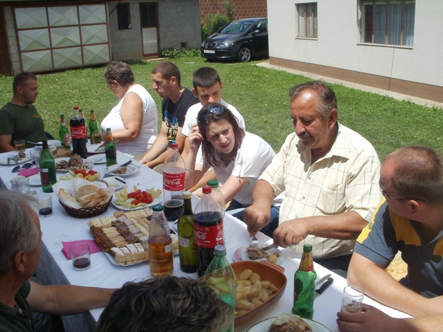 Slavlje podizanja i blagoslova Križa u Hrvatskom Polju