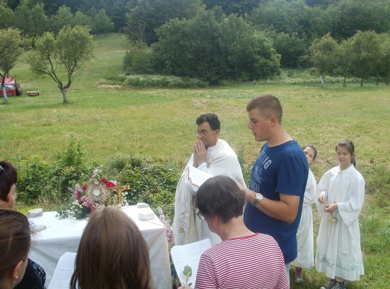 Tijelovo - Procesija na Vratniku 2014.