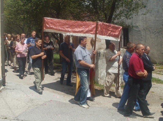 Tijelovo - Procesija na Vratniku 2014.