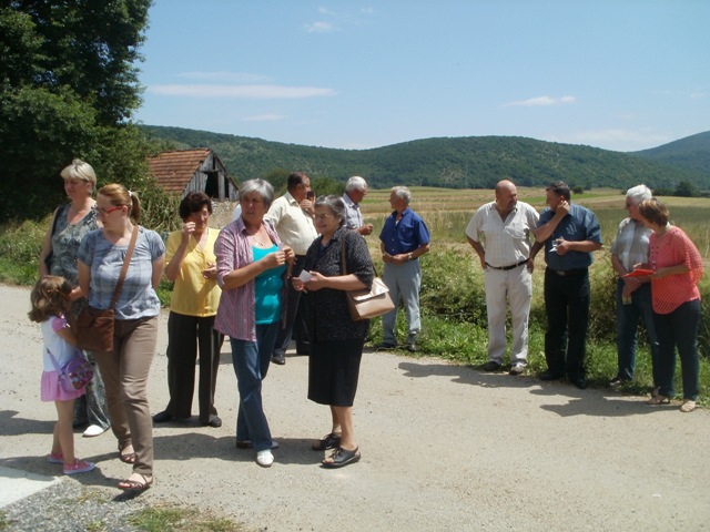 Slavlje podizanja i blagoslova Križa u Hrvatskom Polju