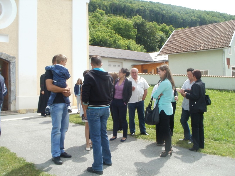 Veličanstveno slavlje svete Krizme u Kompolju