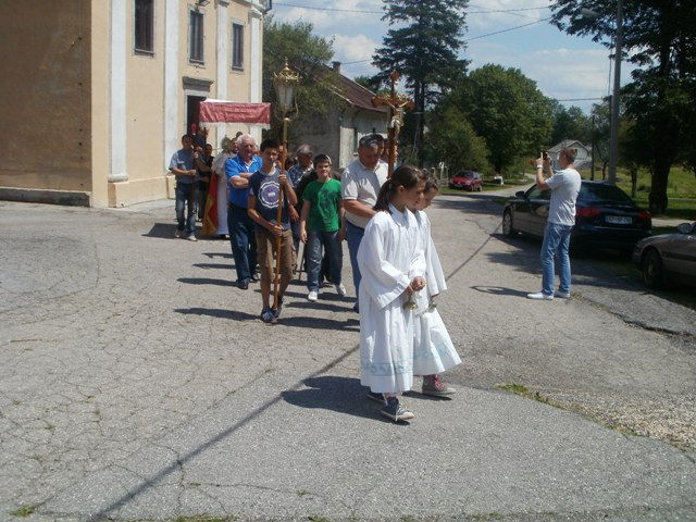 Tijelovo - Procesija na Vratniku 2014.