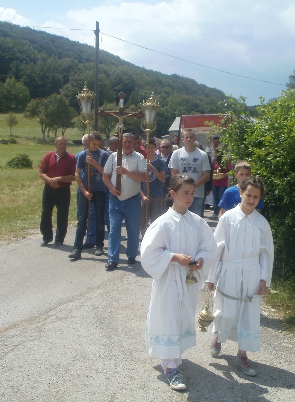 Tijelovo - Procesija na Vratniku 2014.